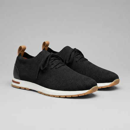 BLACK KNIT TRAINER